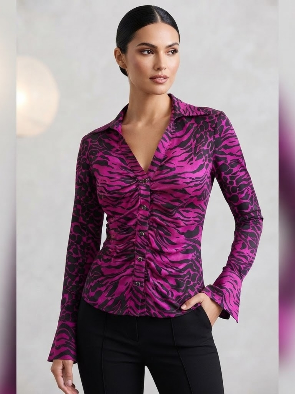 Vintage Y2K Caché Women’s Fitted 95% Silk  Top in Magenta Animal Print S